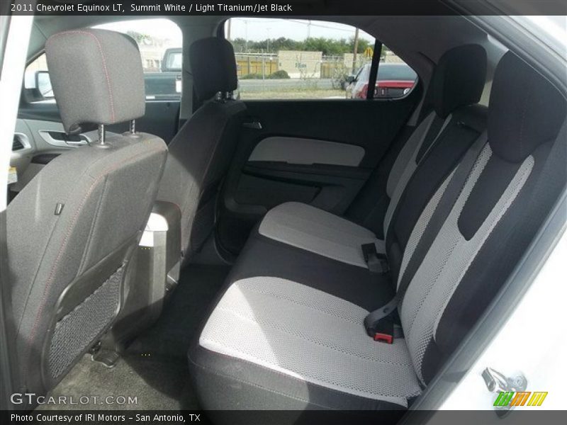 Summit White / Light Titanium/Jet Black 2011 Chevrolet Equinox LT