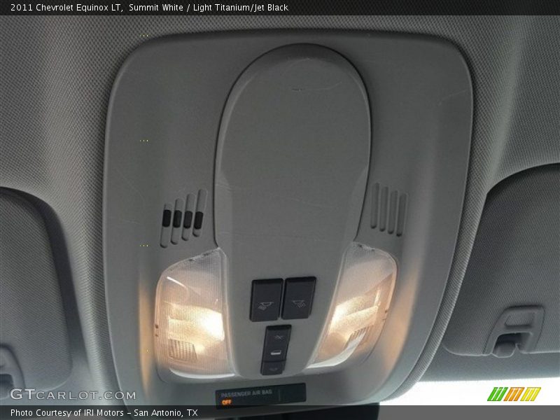 Summit White / Light Titanium/Jet Black 2011 Chevrolet Equinox LT
