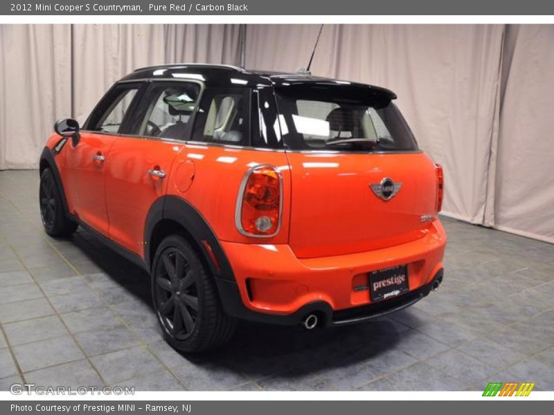 Pure Red / Carbon Black 2012 Mini Cooper S Countryman