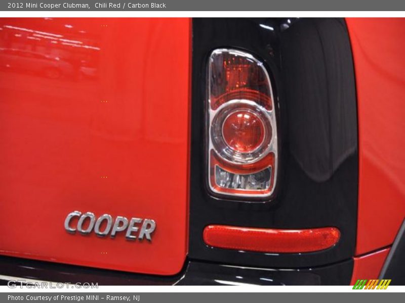 Chili Red / Carbon Black 2012 Mini Cooper Clubman