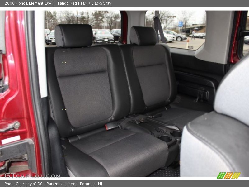 Rear Seat of 2006 Element EX-P