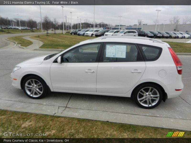 Polar White / Black 2011 Hyundai Elantra Touring SE