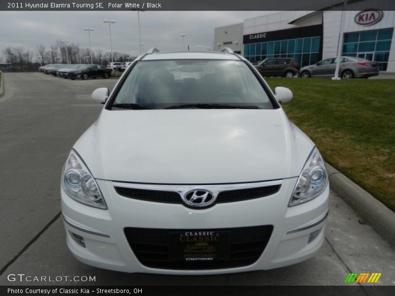 Polar White / Black 2011 Hyundai Elantra Touring SE