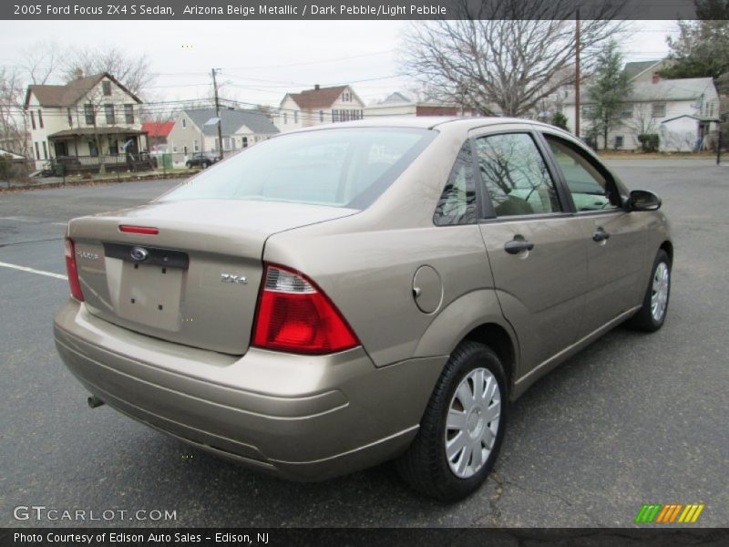 Arizona Beige Metallic / Dark Pebble/Light Pebble 2005 Ford Focus ZX4 S Sedan