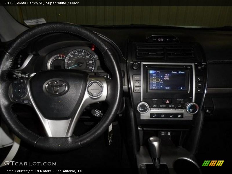 Super White / Black 2012 Toyota Camry SE