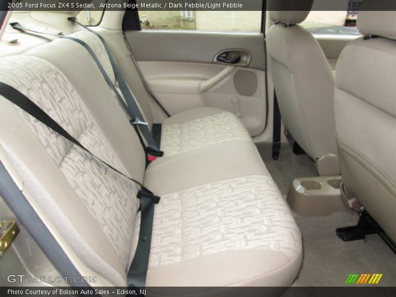Arizona Beige Metallic / Dark Pebble/Light Pebble 2005 Ford Focus ZX4 S Sedan