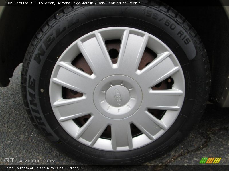  2005 Focus ZX4 S Sedan Wheel