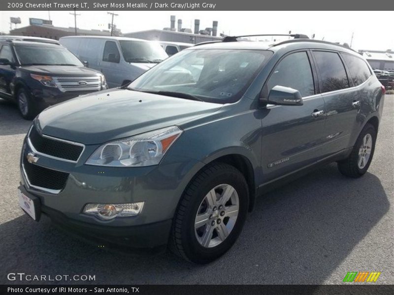 Silver Moss Metallic / Dark Gray/Light Gray 2009 Chevrolet Traverse LT