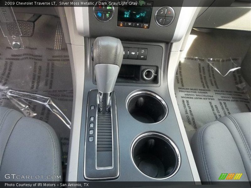 Silver Moss Metallic / Dark Gray/Light Gray 2009 Chevrolet Traverse LT
