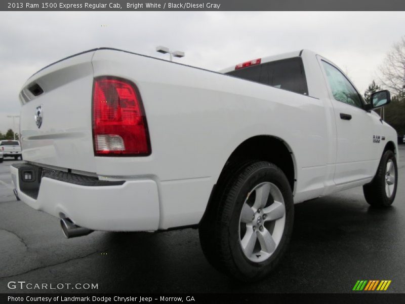 Bright White / Black/Diesel Gray 2013 Ram 1500 Express Regular Cab