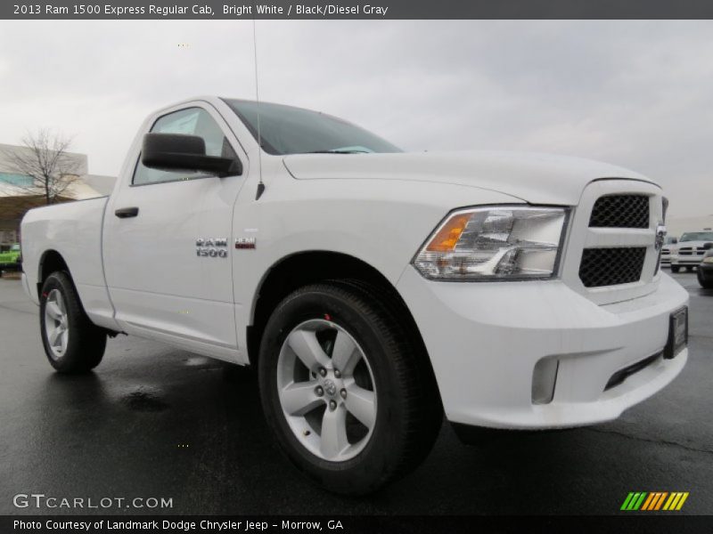 Bright White / Black/Diesel Gray 2013 Ram 1500 Express Regular Cab