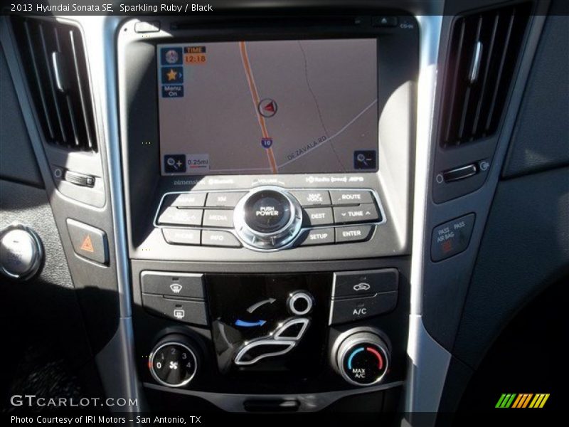 Sparkling Ruby / Black 2013 Hyundai Sonata SE