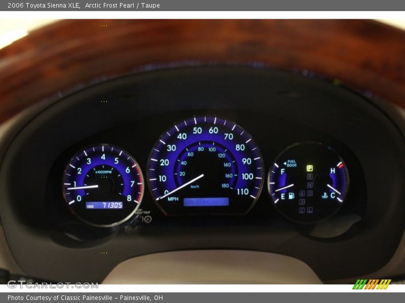 Arctic Frost Pearl / Taupe 2006 Toyota Sienna XLE