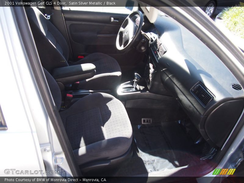 Satin Silver Metallic / Black 2001 Volkswagen Golf GLS 4 Door