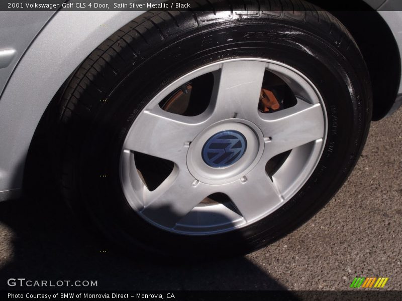 Satin Silver Metallic / Black 2001 Volkswagen Golf GLS 4 Door