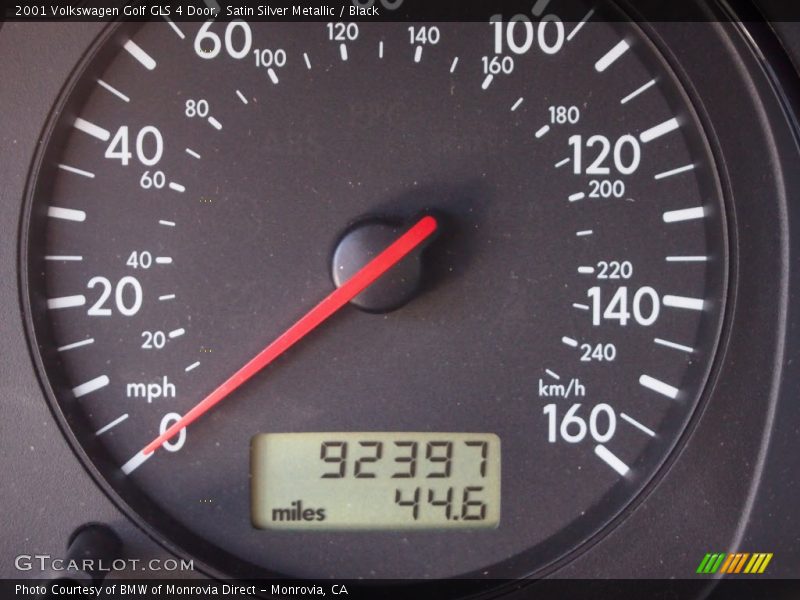 Satin Silver Metallic / Black 2001 Volkswagen Golf GLS 4 Door
