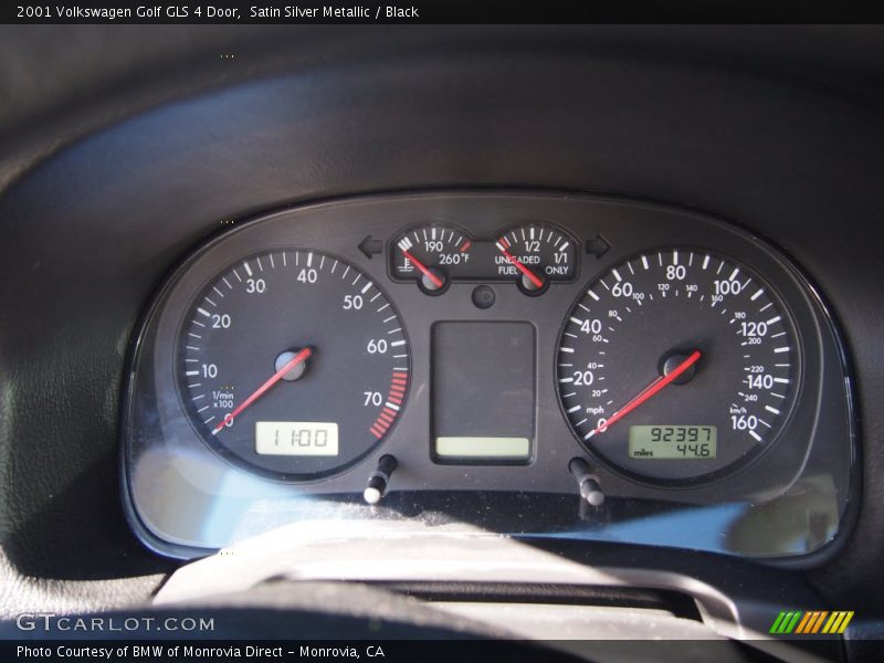 Satin Silver Metallic / Black 2001 Volkswagen Golf GLS 4 Door