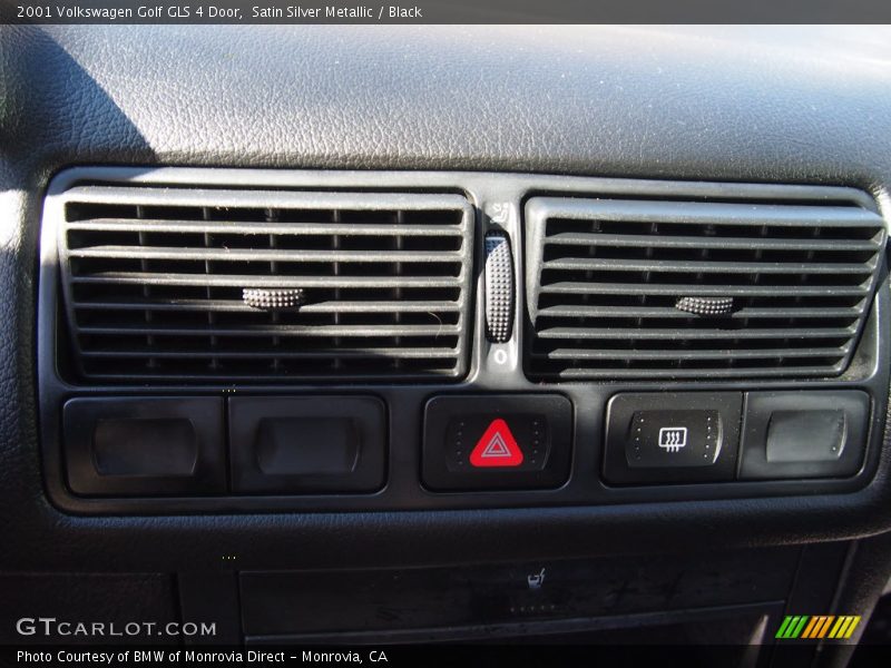 Satin Silver Metallic / Black 2001 Volkswagen Golf GLS 4 Door