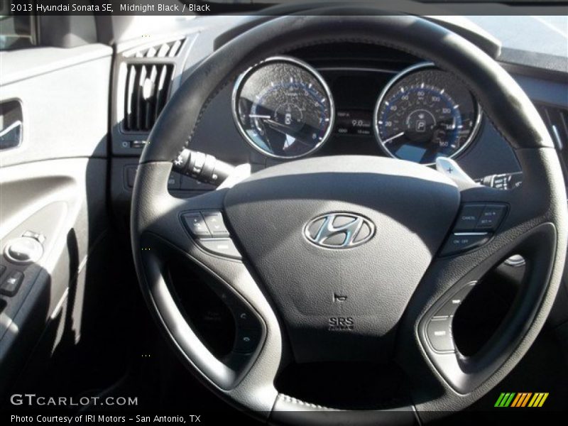 Midnight Black / Black 2013 Hyundai Sonata SE