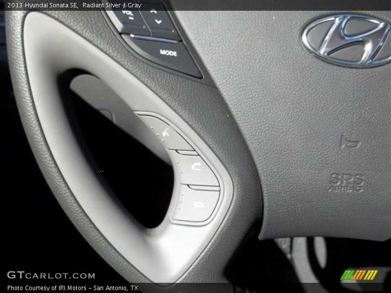 Radiant Silver / Gray 2013 Hyundai Sonata SE