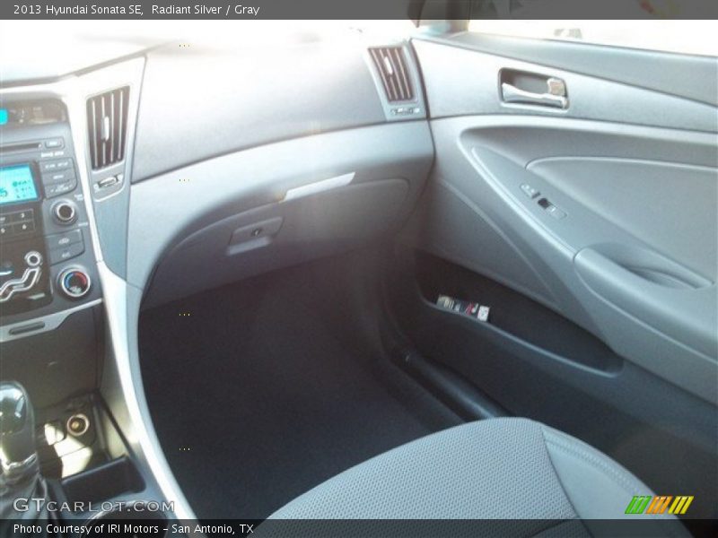 Radiant Silver / Gray 2013 Hyundai Sonata SE