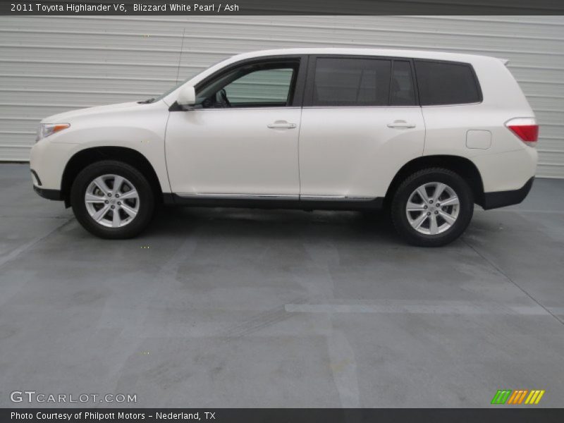 Blizzard White Pearl / Ash 2011 Toyota Highlander V6