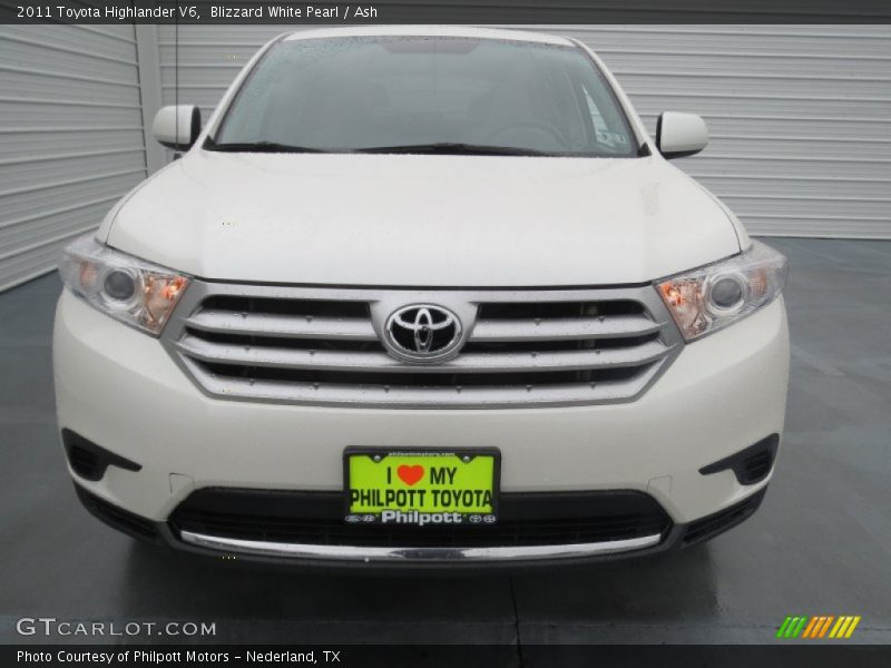 Blizzard White Pearl / Ash 2011 Toyota Highlander V6