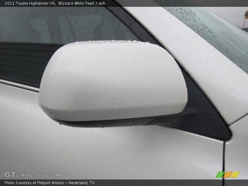 Blizzard White Pearl / Ash 2011 Toyota Highlander V6