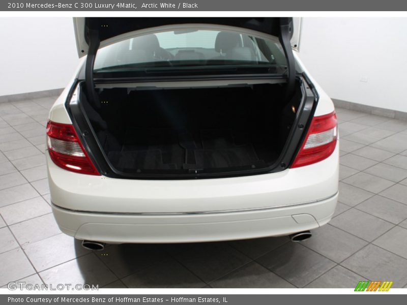 Arctic White / Black 2010 Mercedes-Benz C 300 Luxury 4Matic