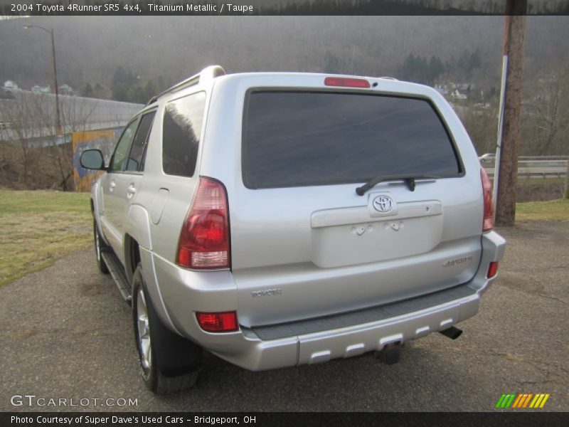 Titanium Metallic / Taupe 2004 Toyota 4Runner SR5 4x4