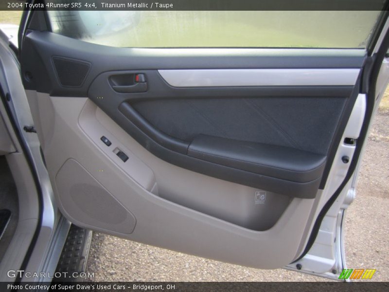 Titanium Metallic / Taupe 2004 Toyota 4Runner SR5 4x4