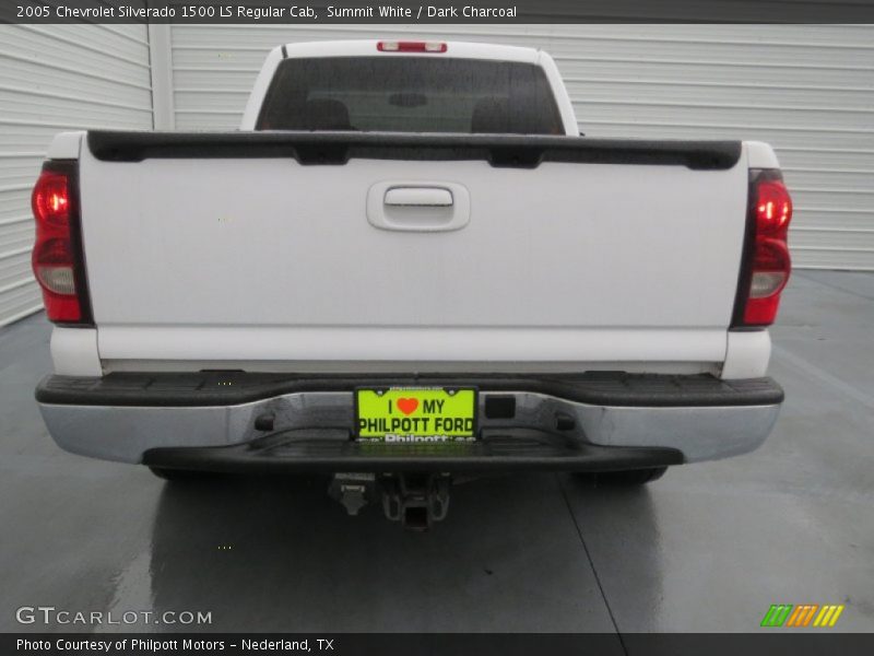Summit White / Dark Charcoal 2005 Chevrolet Silverado 1500 LS Regular Cab