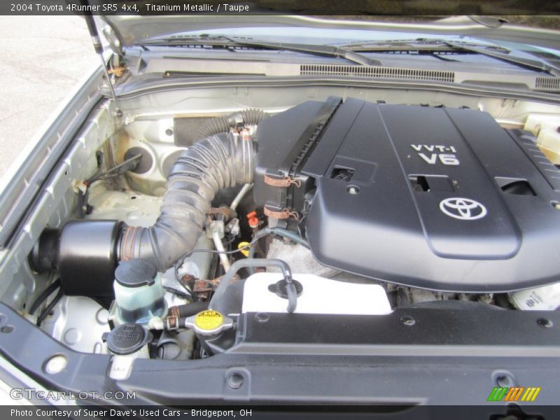 Titanium Metallic / Taupe 2004 Toyota 4Runner SR5 4x4