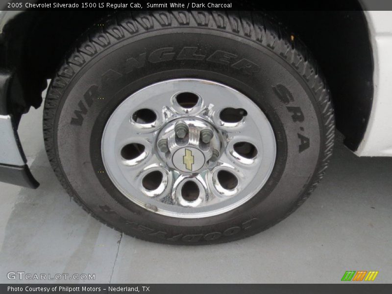 Summit White / Dark Charcoal 2005 Chevrolet Silverado 1500 LS Regular Cab
