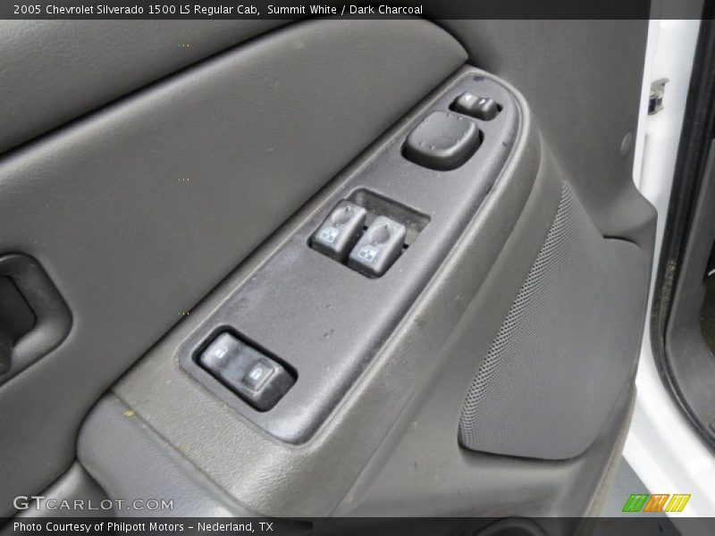 Summit White / Dark Charcoal 2005 Chevrolet Silverado 1500 LS Regular Cab