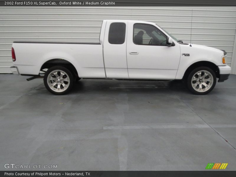 Oxford White / Medium Graphite 2002 Ford F150 XL SuperCab