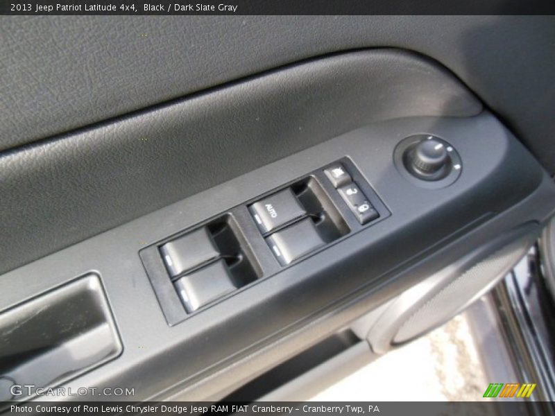 Black / Dark Slate Gray 2013 Jeep Patriot Latitude 4x4