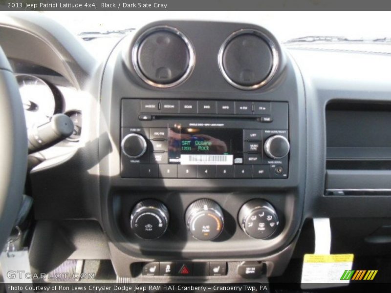 Black / Dark Slate Gray 2013 Jeep Patriot Latitude 4x4
