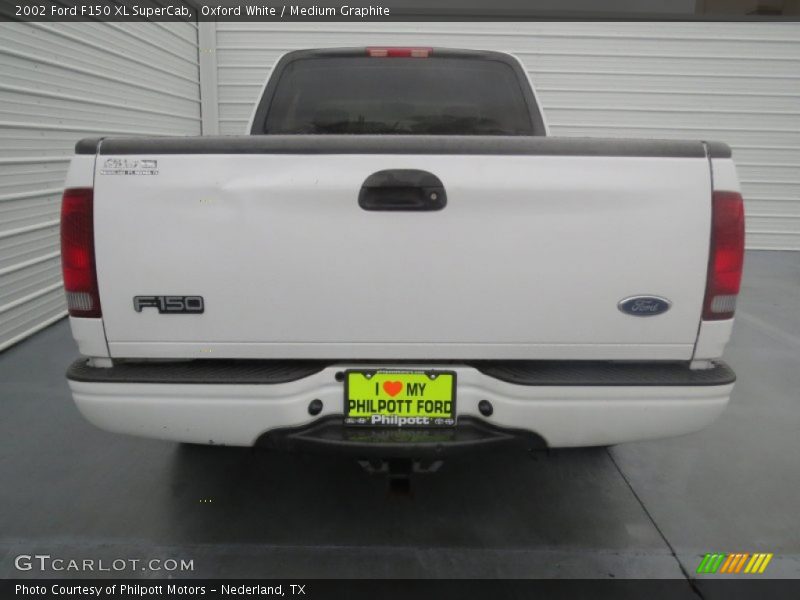 Oxford White / Medium Graphite 2002 Ford F150 XL SuperCab