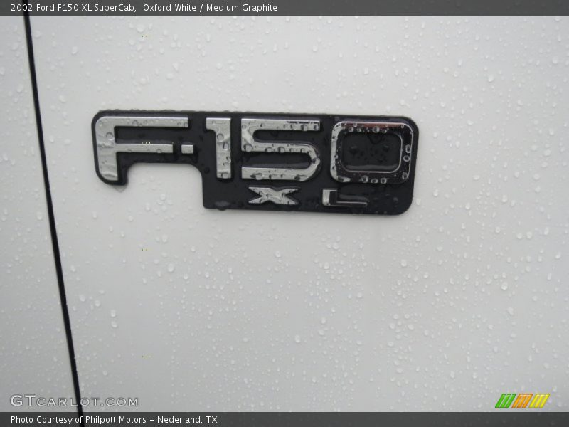 Oxford White / Medium Graphite 2002 Ford F150 XL SuperCab