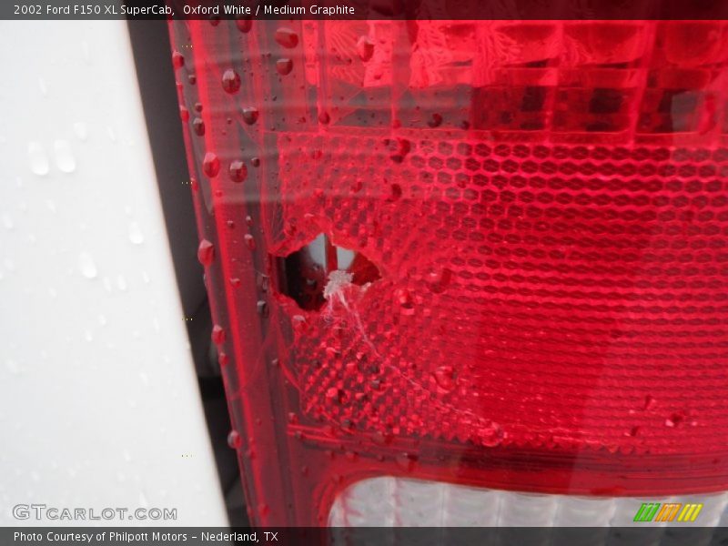 Oxford White / Medium Graphite 2002 Ford F150 XL SuperCab