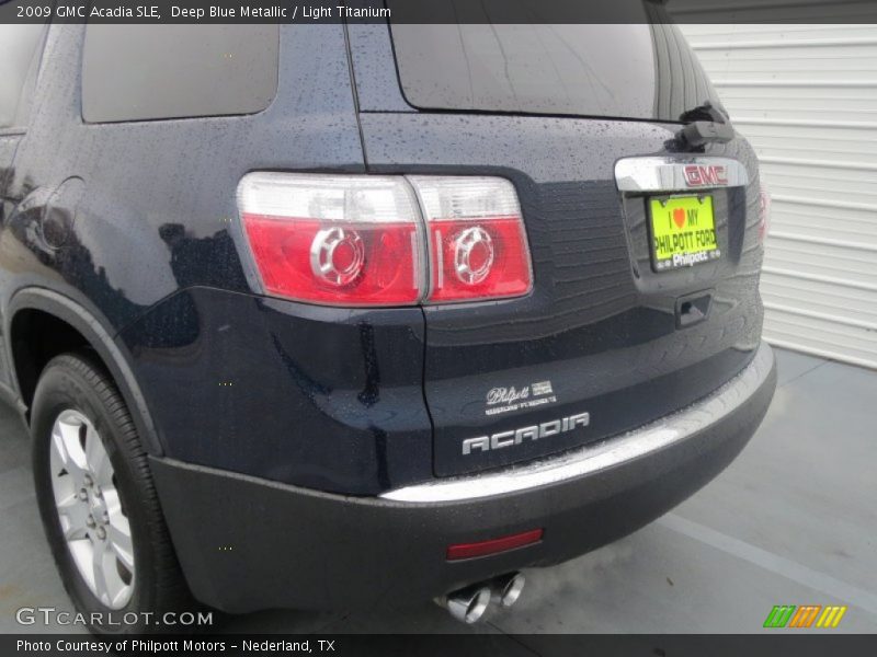 Deep Blue Metallic / Light Titanium 2009 GMC Acadia SLE