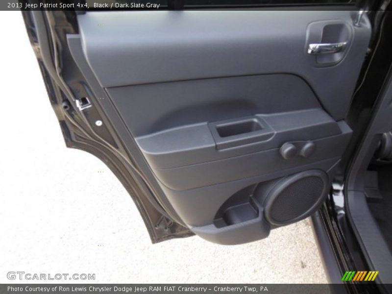 Black / Dark Slate Gray 2013 Jeep Patriot Sport 4x4