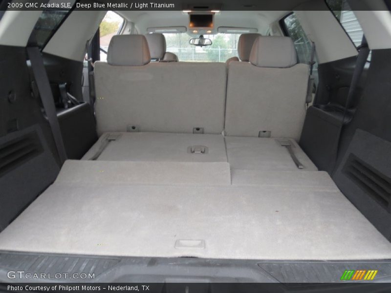  2009 Acadia SLE Trunk