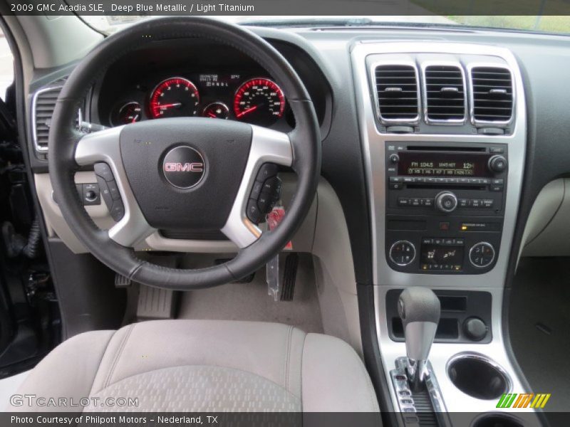 Dashboard of 2009 Acadia SLE