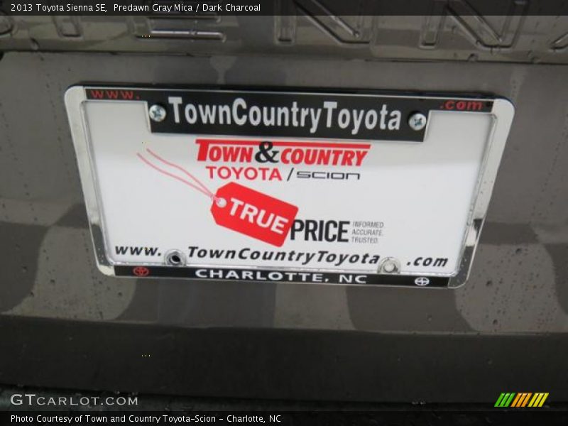 Predawn Gray Mica / Dark Charcoal 2013 Toyota Sienna SE