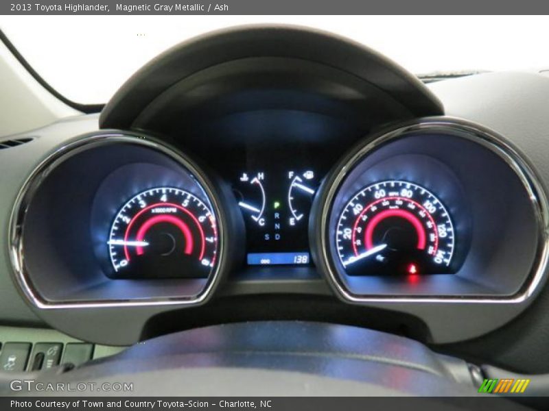 Magnetic Gray Metallic / Ash 2013 Toyota Highlander