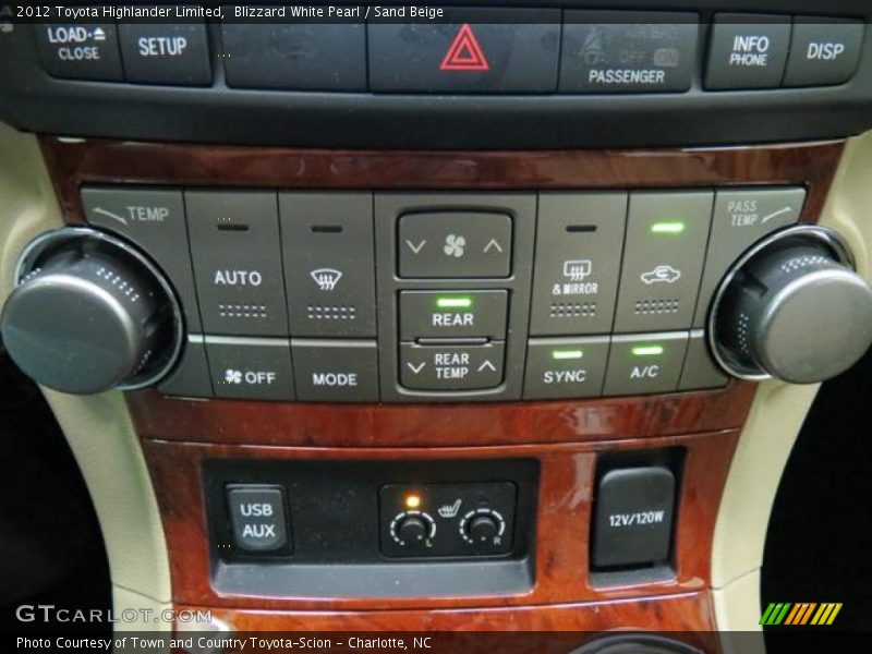 Blizzard White Pearl / Sand Beige 2012 Toyota Highlander Limited