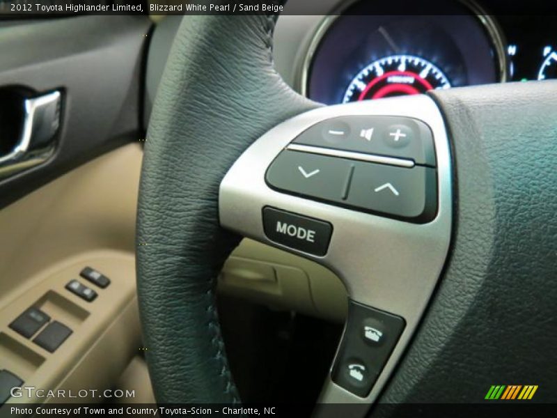 Blizzard White Pearl / Sand Beige 2012 Toyota Highlander Limited