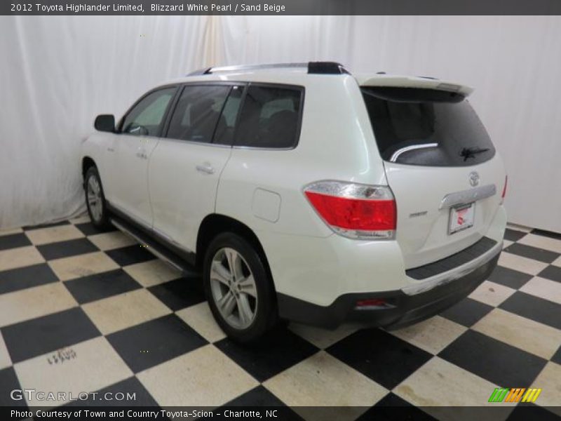 Blizzard White Pearl / Sand Beige 2012 Toyota Highlander Limited